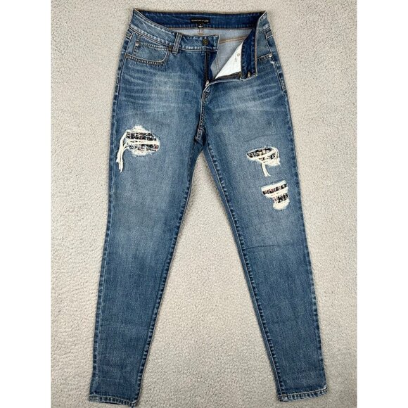 Signature Studio Jeans Women Distressed Embroidered Patchwork Whiskers 6 25x31 - Picture 1 of 10
